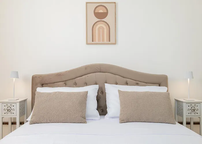 Deva Bed & Breakfast 3*